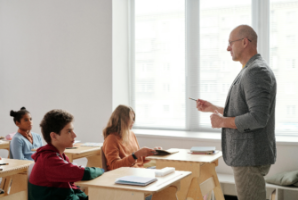 Teacher's Aide Associate Program 