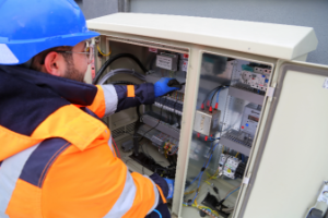 Técnico Eléctrico 